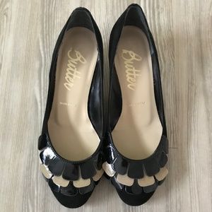 Butter Kitten Heels - Black Suede